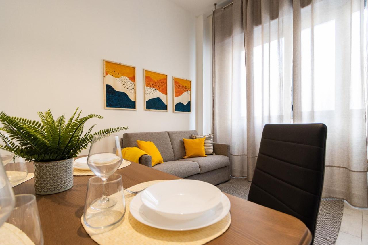Duomo A 20Minuti Comfort, Suite Vicino Aeroporto ミラノ エクステリア 写真